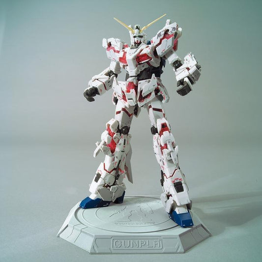 Gundam Base Limited RG 1/144 RX-0 Unicorn Gundam Ver. TWC