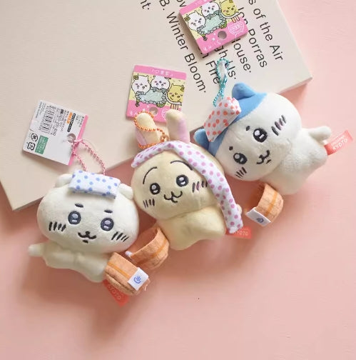 日本CHIIKAWA 北海道温泉限定毛绒玩具挂件-两款可选
