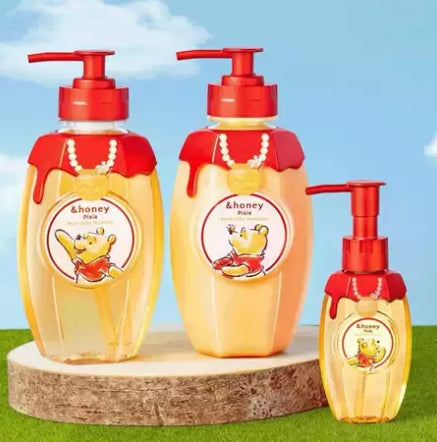 Japan &amp;honey Anti Hanako Moisturizing Shining Silky Winnie the Pooh Limited Set (Shampoo &amp; Conditioner)