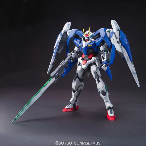 MASTER GRADE (MG) 1/100 GN-0000+GNR-010 GUNDAM 00 RAISER